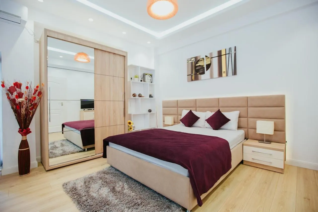 Color Apartments Corneliu Coposu 1A Street Bucharest
