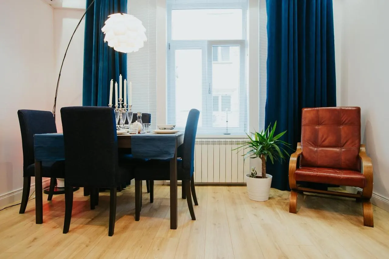 Color Apartments Corneliu Coposu 1A Street Bucharest