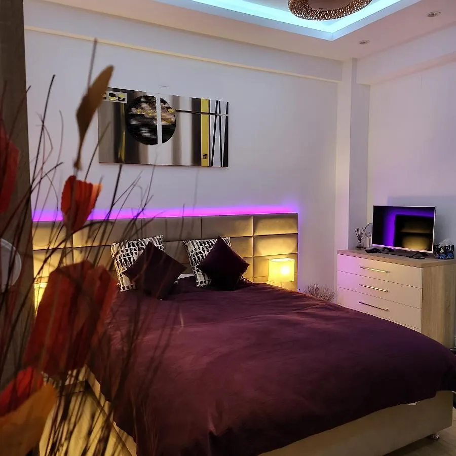 Color Apartments Corneliu Coposu 1A Street Bucharest